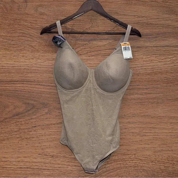 34DD Bali Ultra Light Women`s Body Briefer Nude Shapewear - Picture 2 of 5